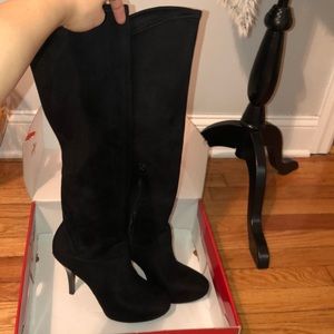 Over the knee platform heel boots